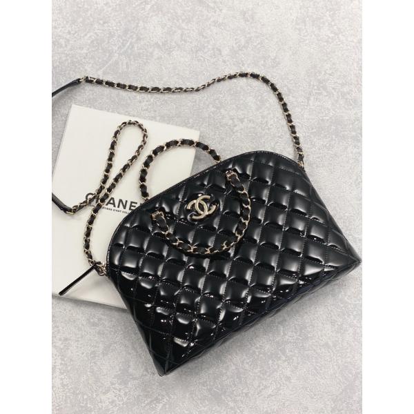 Quality Small Chanel Patent Calfskin Shopping Bag With Retro Lady Style for sale