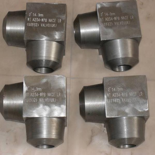 Quality DN10-DN1000 Forged Pipe Fittings 1/8 Pipe Tee 3000psi 6000psi A105 Material for sale