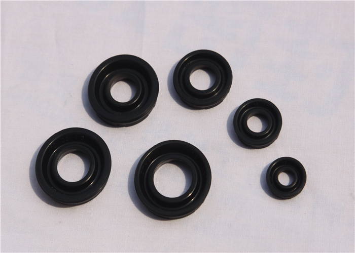 China Silicone Gas Spring Oil Lip Seal For Engine Grease Resistance Dustproof for sale