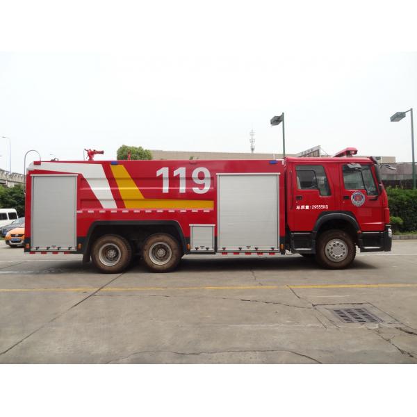 Quality HOWO 6x4 Fire Rescue Vehicle , Large Fire Truck 15000L With Water Foam for sale