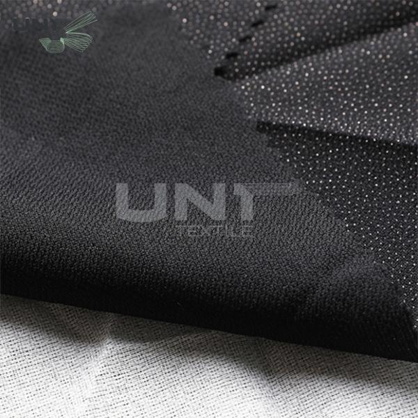 Quality Shrinkage≤1% Polyester garment Interlining Fabric With Fusible Temperature 130-150C for sale