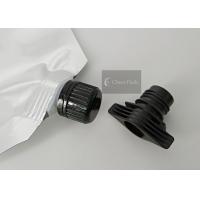 China Black Color Screw On Pour Spouts 1.6cm Inner Dia For Liquid Soap Doypack for sale