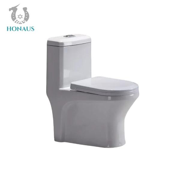 Quality Watermark Bathroom One Piece Elongated Toilet Water - Eco  Scratch Resistant for sale