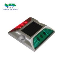 China Solar cat eyes led traffic signal lights  for road safety warning factory