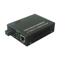 Quality Single Mode Optical To Ethernet Converter Black Color Auto Negotiation for sale