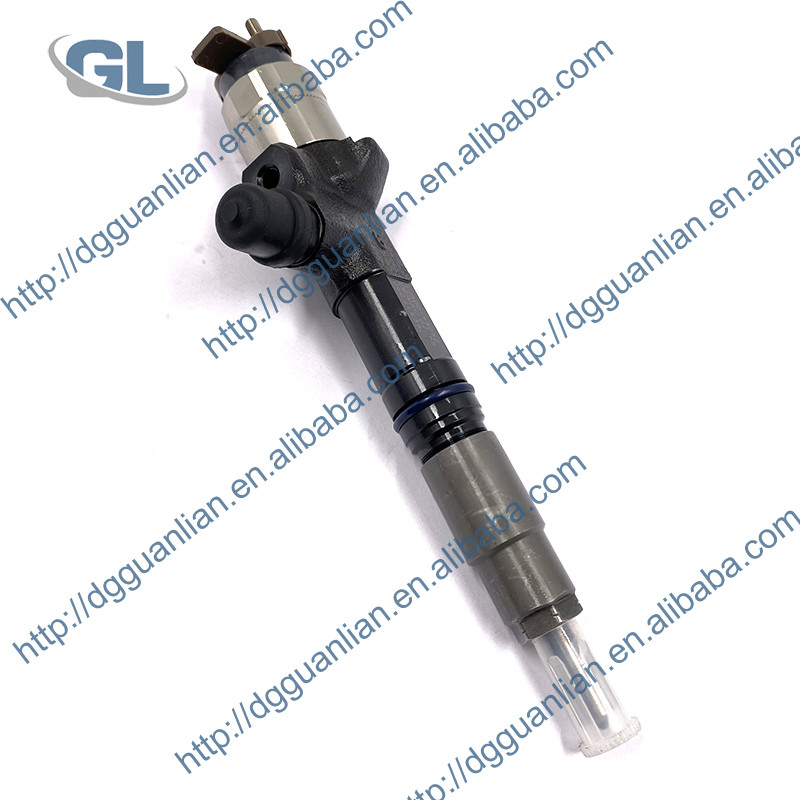 China Diesel Fuel Common Rail Injector For KUBOTA Injector 1J500-53052 1J50053052 for sale