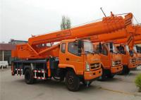 China 6 -8 Ton Hydraulic Truck Mounted Crane With 4 OutriggerTelescopic Boom 26M - 30M factory