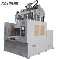 China Low Workbench Vertical Injection Molding Machine For Skateboard Protective Gear factory