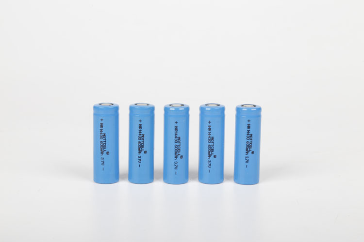 China Ifr 14500 3.2V 6000mah Rechargeable Battery Cell Lithium Lifepo4 Built in BMS factory