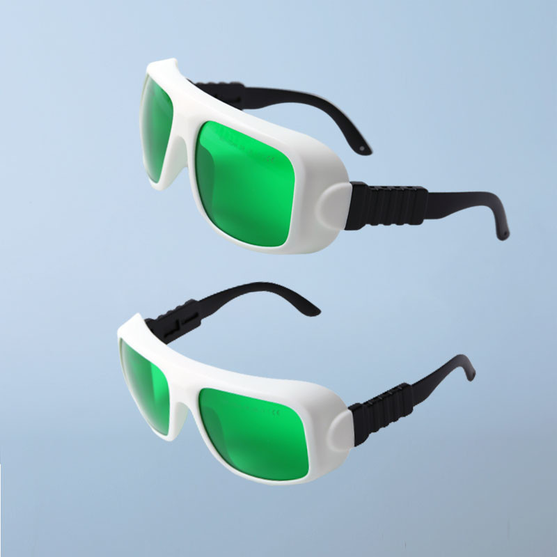 China High Protection Laser Safety Glasses Protective Eyewear 600-700nm OD 6+ With CE EN207 factory