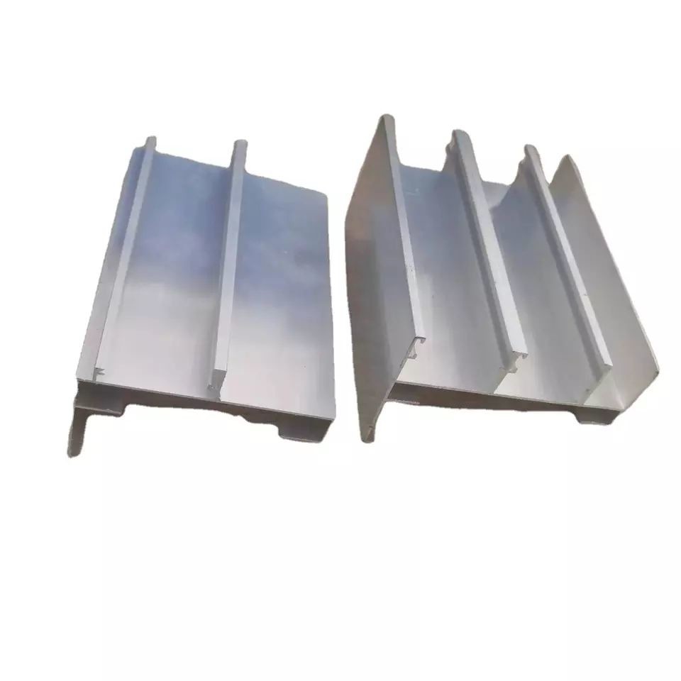 China T8 6063 Aluminum Extrusions For Casement Window Frame Building Materials factory