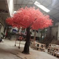 China Fiberglass Lifelike Artificial Red Maple Tree / Autumn Leaves Landscape Tree factory