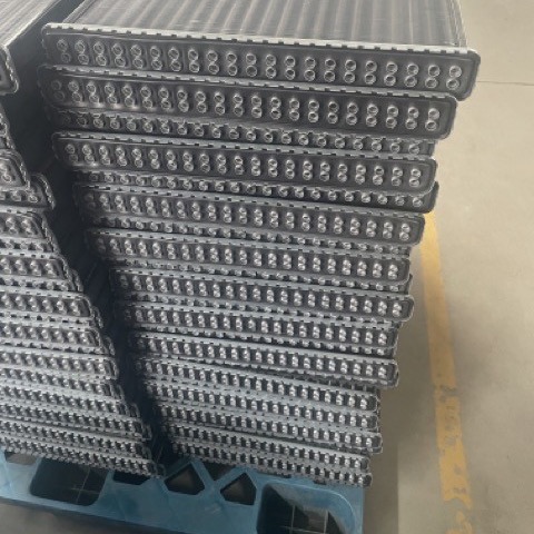 Quality Heat Transfer Efficiency Vehicle Water Tank Radiator Aluminum Alloy Tubing 3003 for sale