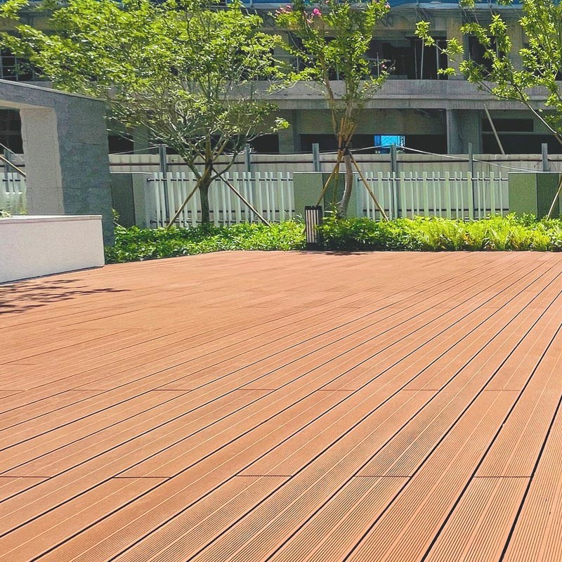 China Fireproof WPC Outdoor Decking Floor WPC Decking Fence Panels factory