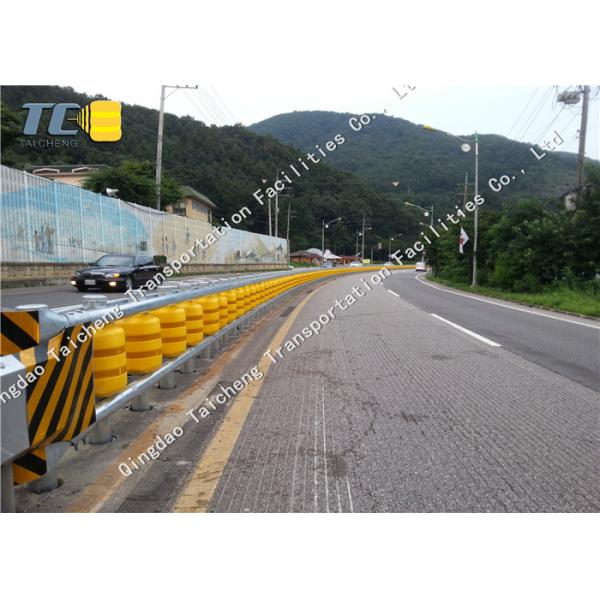 Quality Median Strip Roller Crash Barrier Collision Avoidance 10 Years Lifetime for sale