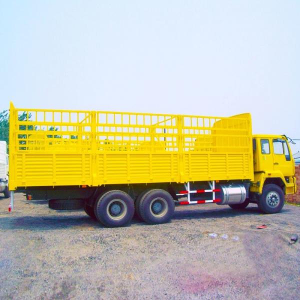 Quality Yellow 20 Ton Heavy Cargo Truck Euro 2 6x4 Drive With U Profile ZZ1257N4641A for sale