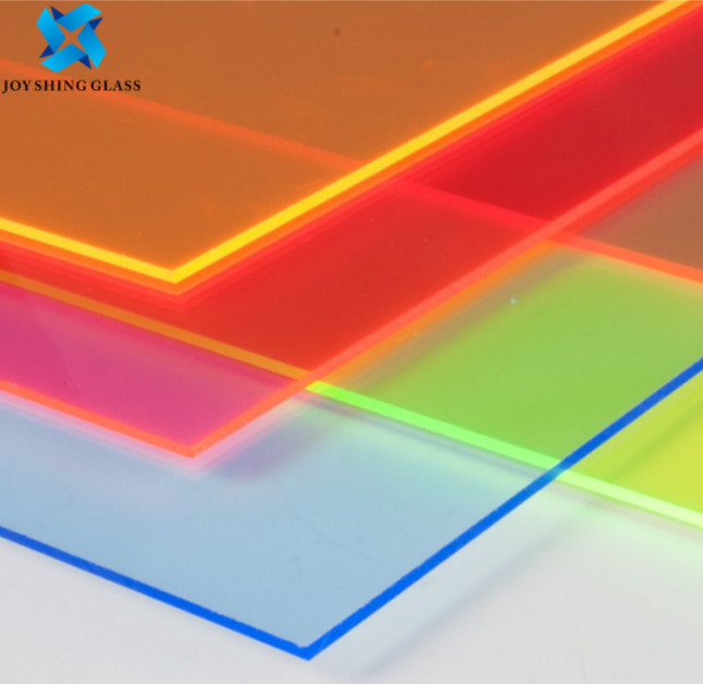 China Safety Frosted Laminate Glass , Ultra Clear Flat Tempered Glass For Decoration factory
