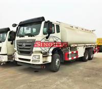 China 6X4 Stainless Steel Fuel Transport Trucks , 20000 - 25000 Liter Gasoline Tanker Truck factory