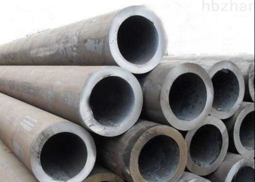 Quality Astm A335 Ferritic Seamless Alloy Steel Tubes For Heat  Exchangers for sale