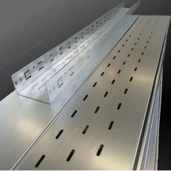 Quality Aluminium Perforated Cable Tray Smooth Surface High Durability for sale