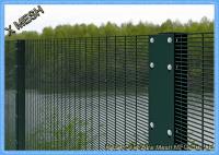 China PVC Coated Woven Wire Mesh Panels Galvanized Core Wire Sturdy For Prison factory