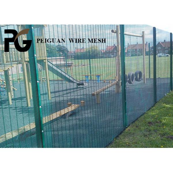 Quality 4mm Galvanized Wire Anti Climb Security Fencing For House for sale