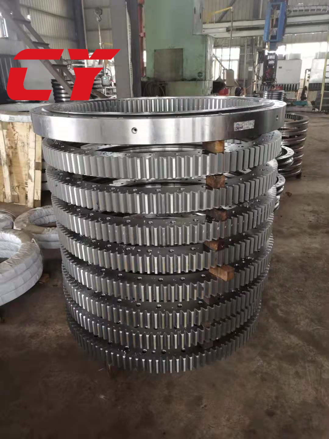China CY Smooth Finish E70b Slewing Bearing Ring Rock Bucket Teeth for sale