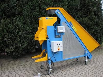 Quality Customized Potato Packing Machine Mobile Bagging Plant 2.5KW for sale