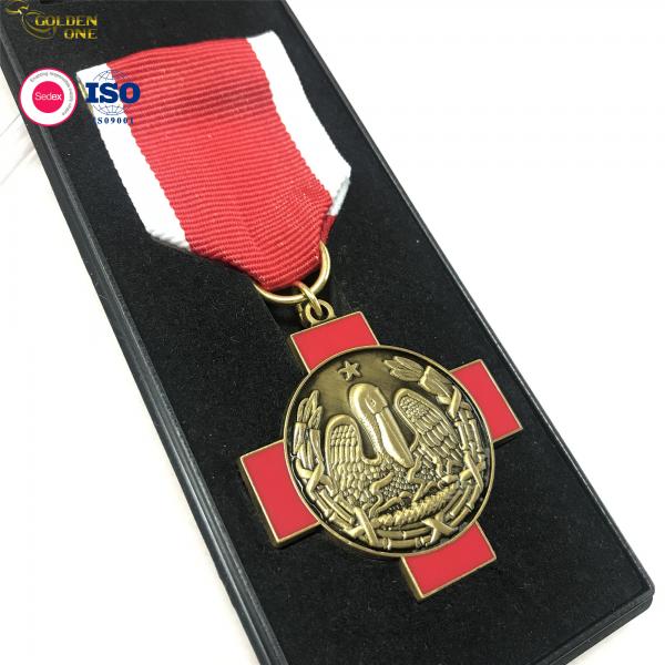 Quality Blank Marathon Finisher Medals , Zinc Alloy 3D Award Running Engraved Sports Medals for sale