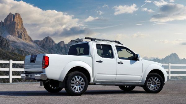 body parts for nissan pickup navara 2005-2011/ d40 tailgate