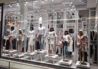 China Whole Clothing Store Display Fixtures With Display Stands , Racks , Mannequins factory