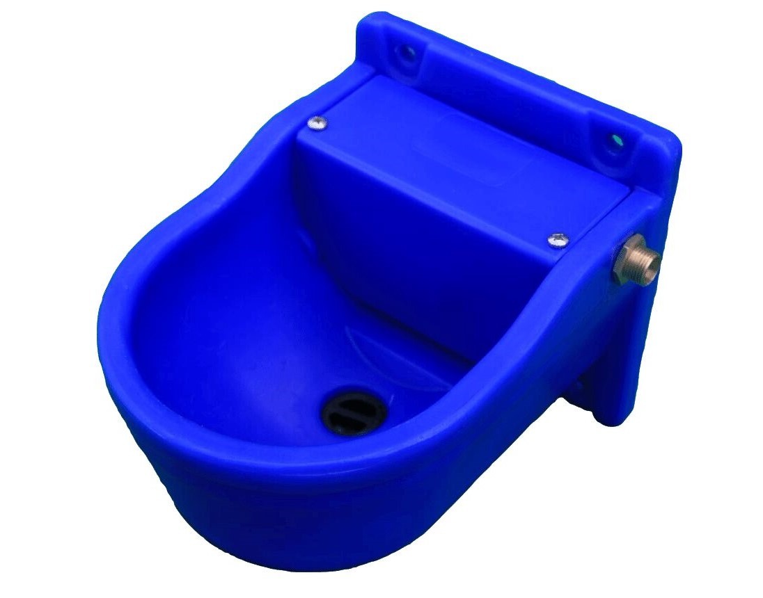 China LLDPE 4L Cow Drinking Bowl Livestock Auto Waterer Impact Resistant factory
