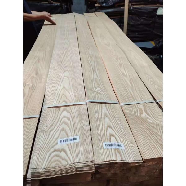 Quality Russian MDF Ash Wood Veneer Crown Cut 0.45mm Thickness Engineered Use for sale