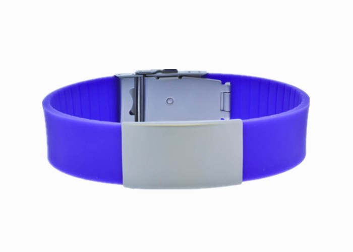 China Waterproof Sports Silicone Wristbands / Running Identity Bracelet Size Adjustable factory