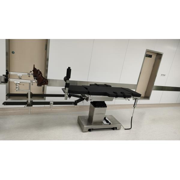 Quality 450mm Electro Hydraulic Operating Table And ±20° Left-Right Tilt Angle for sale