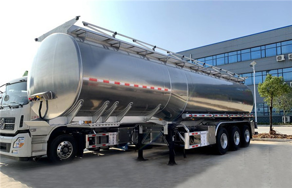 Quality 3 Axle 4200Liters Aluminum Alloy Tank Semi Trailer for Oil/Fuel/Diesel/Gasoline/Crude/Water/Milk Tansport for sale