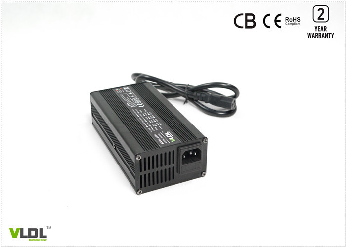 China 48V 4A Electric Smart Motorcycle Battery Charger Max Voltage 54.6V / 58.4V factory