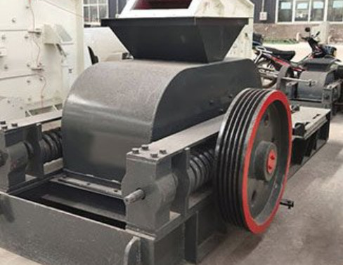 Quality 2PG0740 Coal Hydraulic Roller Crusher 20 t/h 610*400 Double Roll for sale