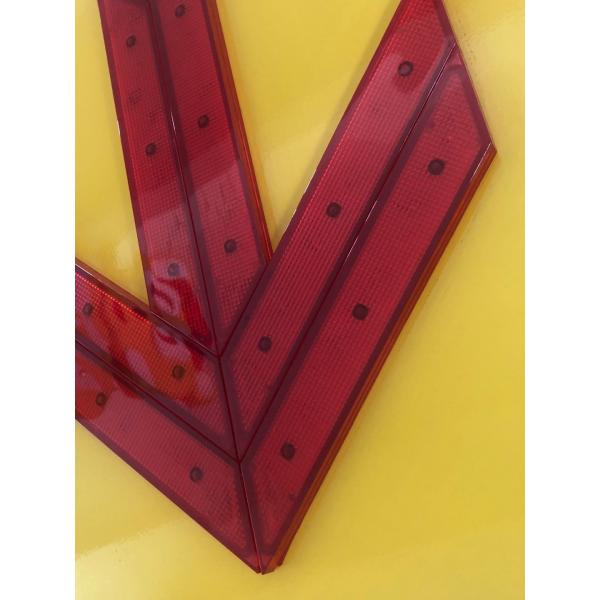 Quality Aluminum 3.0kg 0.81*0.4*0.06m Arrow Board Signs for sale