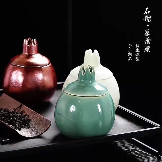 China Pomegranate Shape Colored Ceramic Sugar Jar , Ceramic Tea Jar Gift Box Packing factory