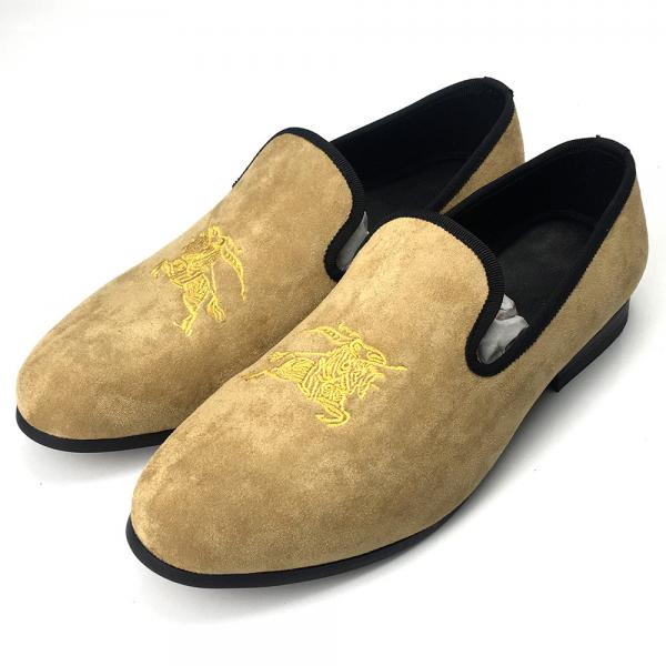 Quality Fashion Embroidered Mens Velvet Loafers , Slip - On Velvet Shoes Mens for sale