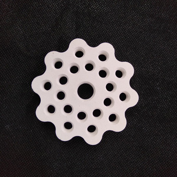 China High Strength Aluminum Oxide Ceramic Disc With 15-16mm Thickness factory