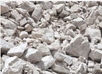 China High Hardness Alumina Silicate Refractory , Compact Structure Flint Clay Raw Ore factory
