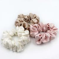 China Fluffy Night Silk Scrunchies , 3.5cm 22mm Mulberry Silk Elastic Headbands For Women for sale