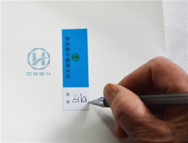 Quality Signature Bank Checking Non Residue Security Labels With White Writing Paper for sale