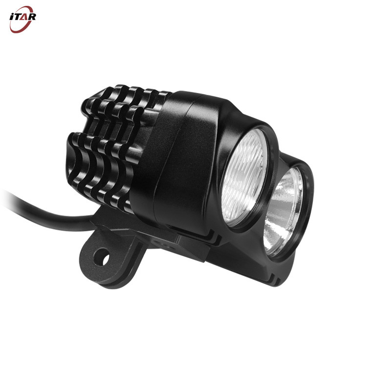 China 2 Hours LED Electric Bicycle Light 5000 Lumens With Wide Beam Angle factory