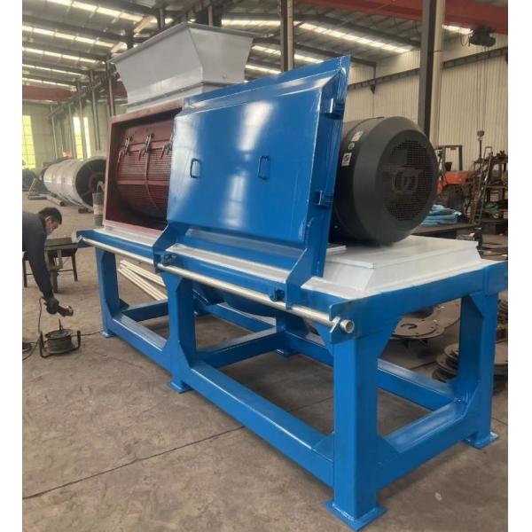 Quality Color Customized Hammer Mill For Wood Chips 1-2TPH Saw Dust Making Machine for sale