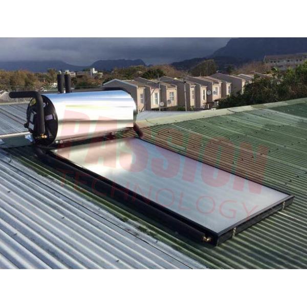 Quality Washing / Sun Energy Solar Geysers , Flat Plate Solar Water Heater For Bathroom Heating for sale