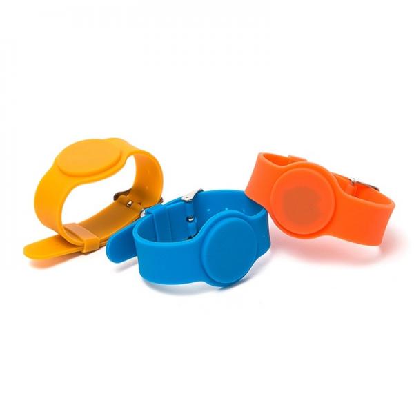 Quality RFID NFC Silicone Wristbands Bracelets With Cashless Payments For Festival Wristbands for sale