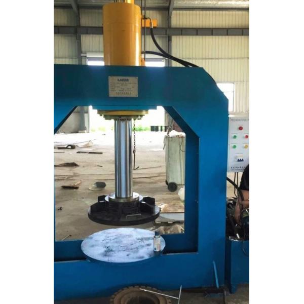 Quality Mounting / Dismounting Forklift Tire Press Machine Blue Yellow Silver Color for sale